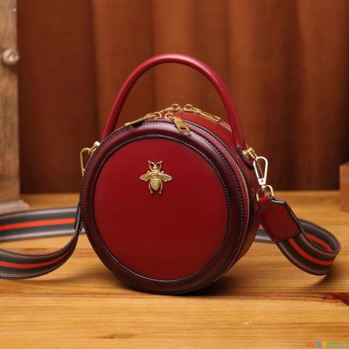 新款女包个性高级感牛皮斜挎小包女潮流时尚女包