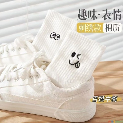 袜子女秋冬季搞怪可爱女袜简约百搭校园风学生袜子