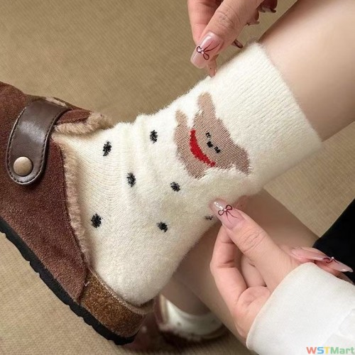 袜子女秋冬中筒冬季卡通中筒加绒保暖加厚小狗袜子地板袜可爱提花