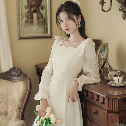 桔梗茶歇法式连衣裙秋季女装2024新款小个子方领气质雪纺裙子#514