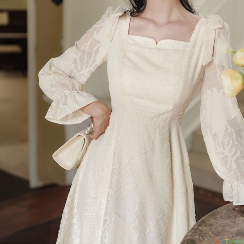 桔梗茶歇法式连衣裙秋季女装2024新款小个子方领气质雪纺裙子#514