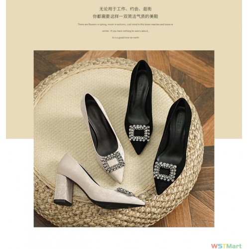 2023新款粗跟尖头百搭通勤气质跟鞋舒适不累脚百搭绒面饰扣鞋