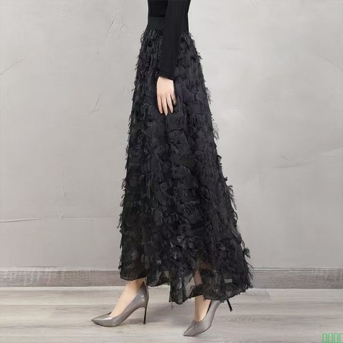 丝柏舍2025春装新款女装气质松紧腰流苏羽毛显瘦长裙高腰半身裙