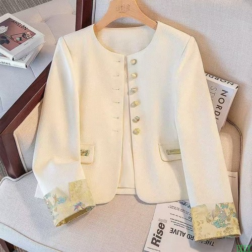 丝柏舍2025春装新女士修身短款气质上衣新中式国风复古拼接外套