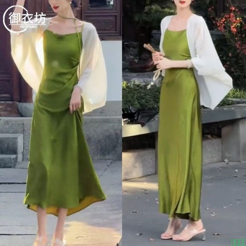 2025夏季新款洋气防晒披肩吊带连衣长裙两件套