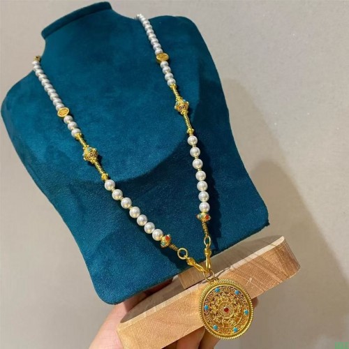 花丝古法镂空圆盘女长款白色珍珠项链毛衣链新汉服配饰女八宝罗盘