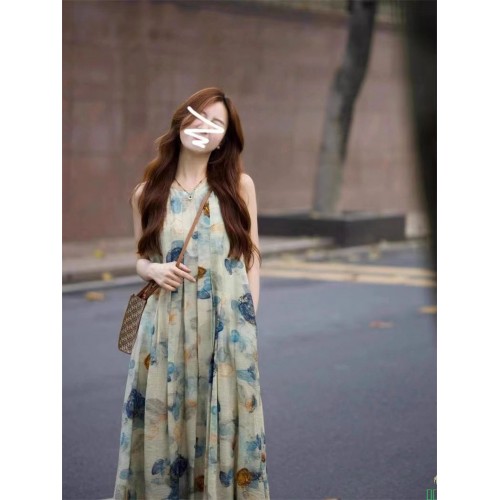 法式高级感气质连衣裙茶歇收腰泡泡袖小个子黑色长裙子