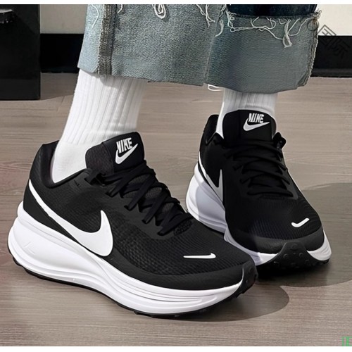 正品耐克鞋子NIKE REVOLUTION 8女鞋新款跑步鞋运动鞋网鞋旅游鞋