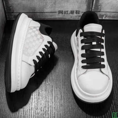 海澜之家男鞋秋冬季新款厚底加绒增高休闲鞋男士鞋子运动小白板鞋