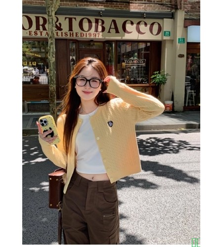 真维斯黑色短袖t恤女夏季女装2025新款爆款纯棉半袖正肩显瘦上衣X