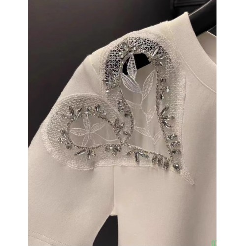 韩系白色刺绣短袖针织衫女夏季小个子高腰显瘦百褶半身裙两件套装