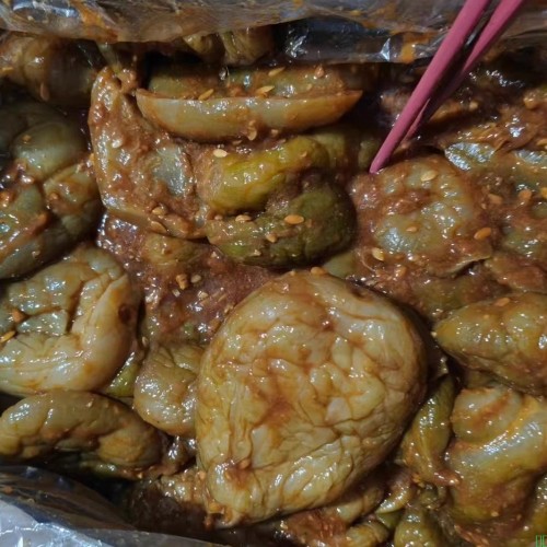 东北特产农村老式酱缸咸菜酱香瓜下饭菜香瓜袋装咸脆外婆菜好吃