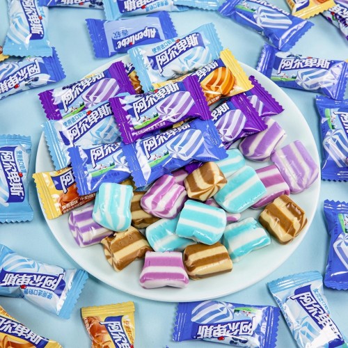 【徐福记休闲零食喜糖果礼盒1000g】徐福记酥心糖大白兔奶糖阿尔卑斯等混合喜糖果1000g_年货伴手礼盒装【行情_报价_价格_评测】